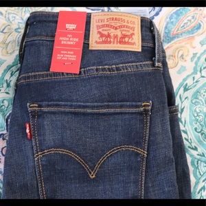 Levi’s 721 High Rise Skinny Jeans (31/30)